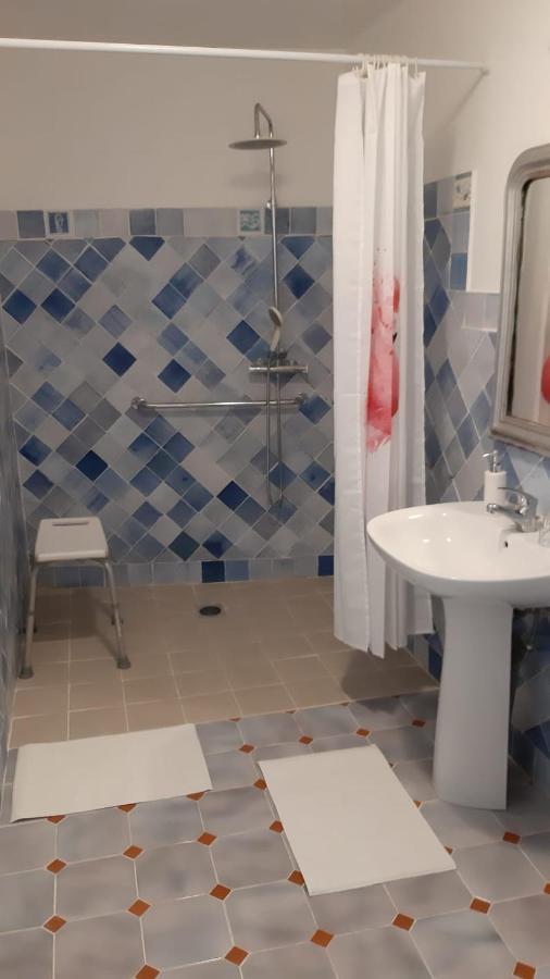 Bed and Breakfast Mas Des Cigognes Le Thor Zewnętrze zdjęcie