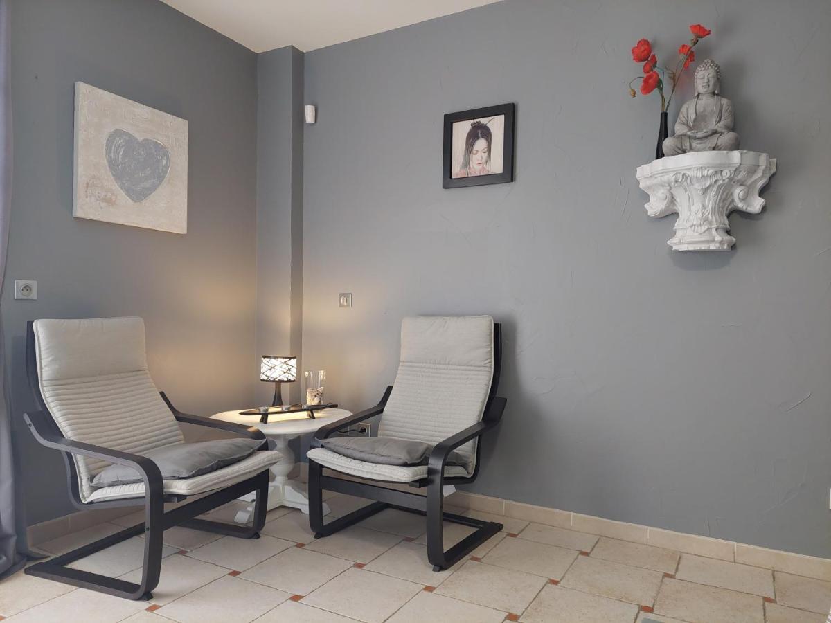 Bed and Breakfast Mas Des Cigognes Le Thor Zewnętrze zdjęcie